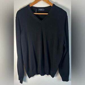 Maerz Meunchen Mens Sweater Size 52 Black V Neck 100% Virgin Wool Knit Pullover